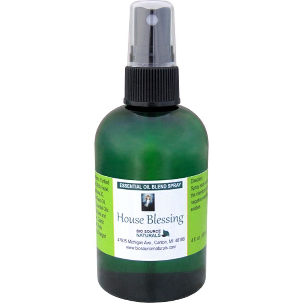 House Blessing Essential Oil Blend Spray - 4 fl oz (120 ml) with Quartz Crystal